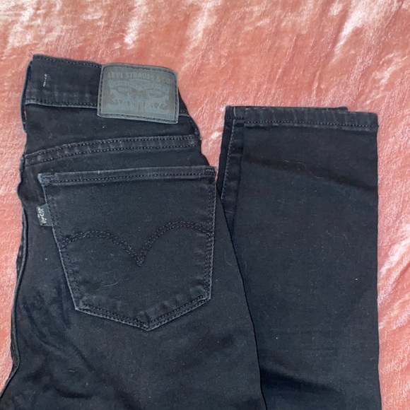 Levi jeans - Picture 1 of 2